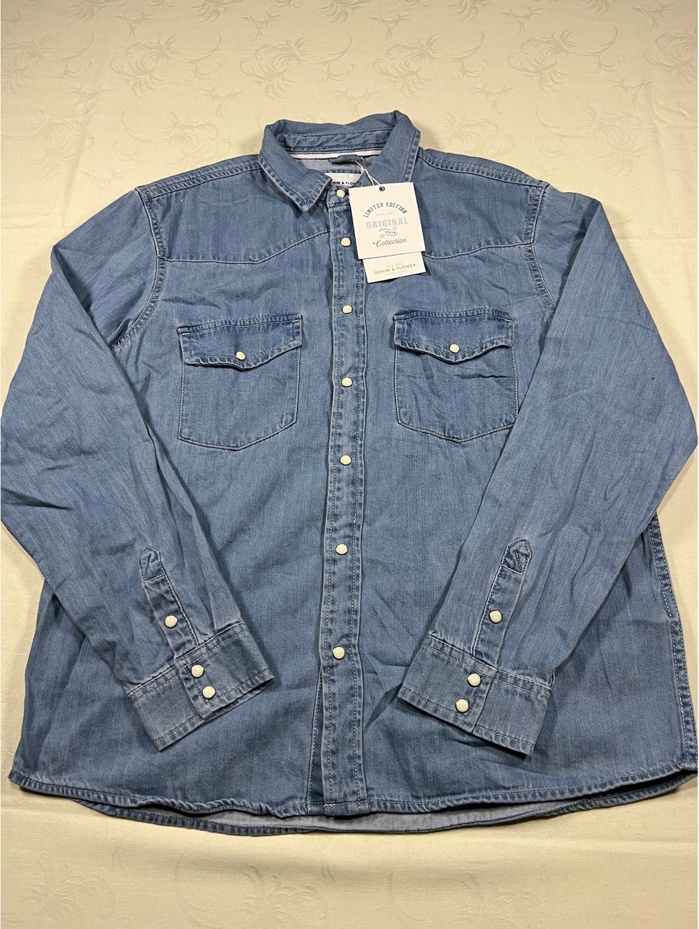 Denim & Flower Pearl Button Western Medium Wash Denim Shirt Large